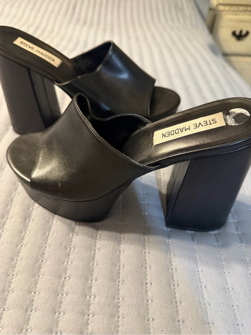 Steve Madden Black Platform Block Heel Mules 10 - Picture 5 of 7